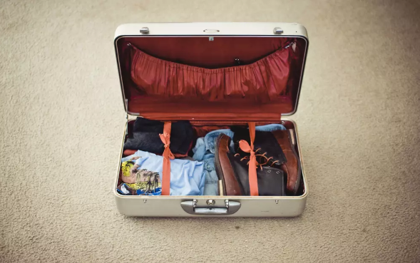 10 Hacks to Pack Travel Bags for your Next Trip