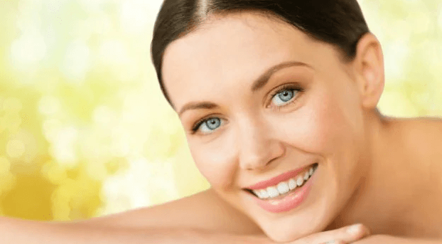 Effective Home Remedies to Keep Skin Moisturized and Glowing in Winters