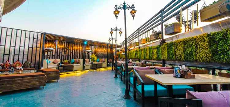 Romantic rooftop restaurants in delhi